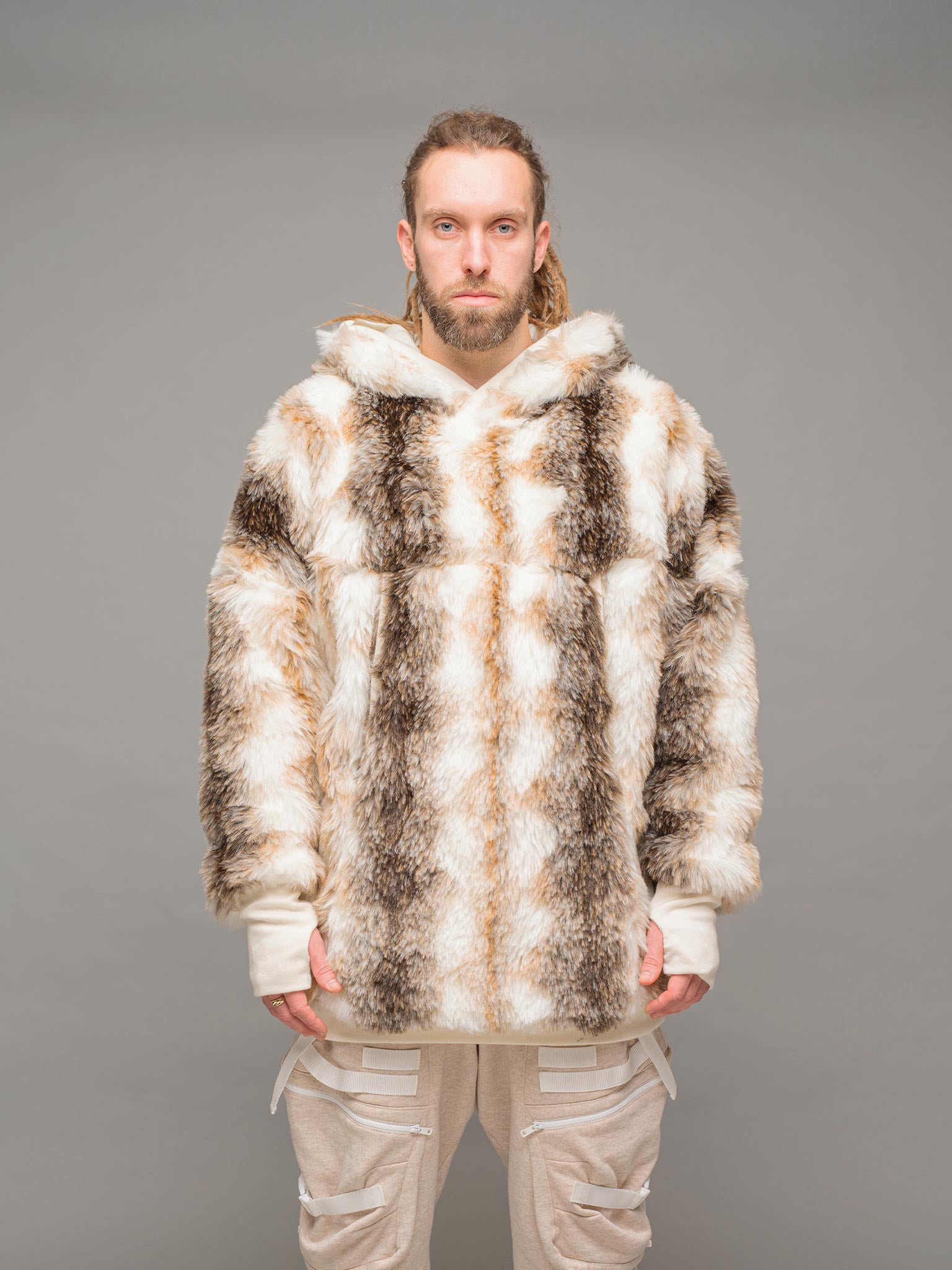 Lycerian Men's Oversized Faux Fur Hoodie with Thumbholes