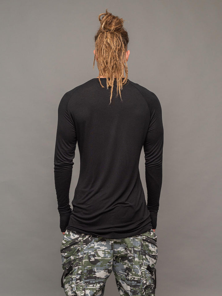 Back view of the Fusion long sleeve t-shirt in black.