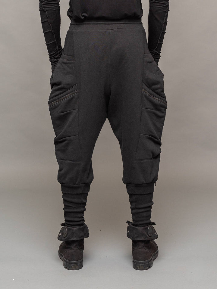 Back view of the Ronin joggers in black.