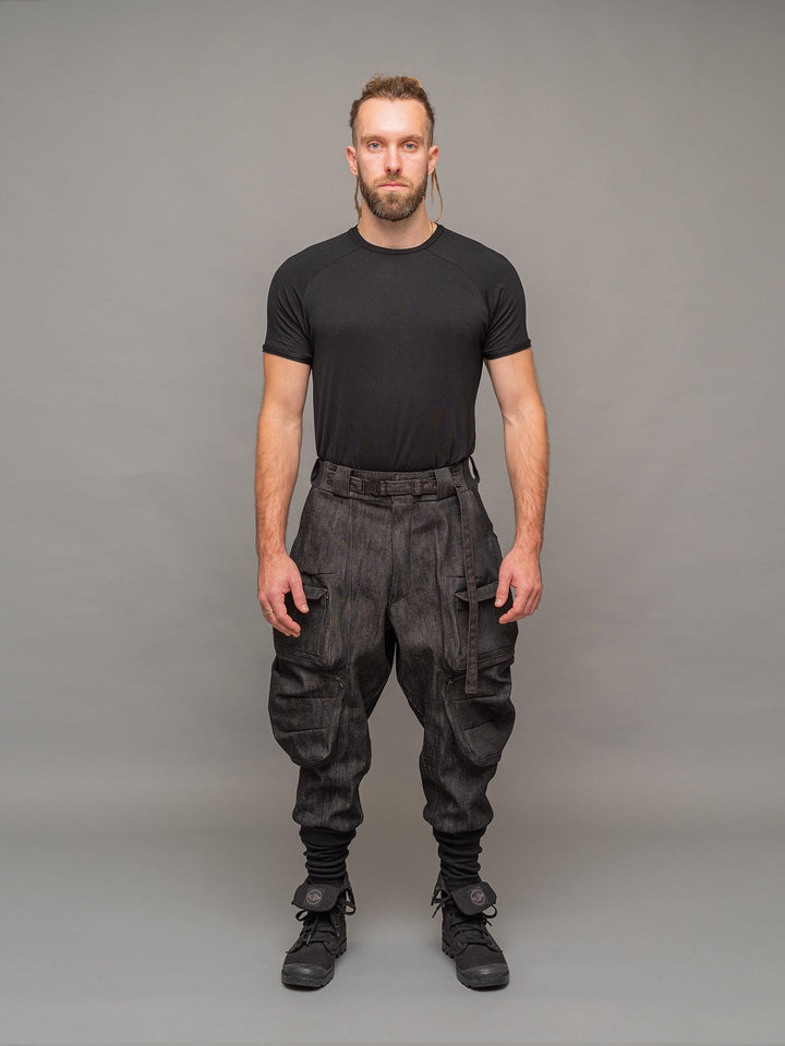 Full body out view of the Warlock cargo pants by Rags by Jak, styled with the short sleeve fusion t-shirt.